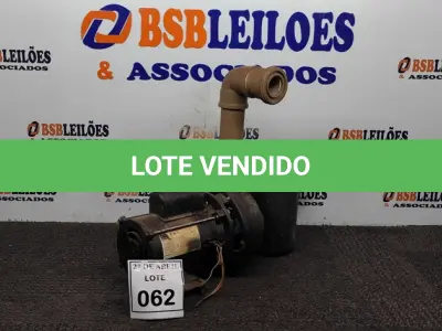 LOTE 062 - 01 BOMBA D’ÁGUA. (NO ESTADO) ATENÇÃO! FAZER A VISITAÇÃO ANTES DE ARREMATAR, NÃO SABEMOS SE FUNCIONA. LEILÃO NÃO TEM GARANTIA E NEM DEVOLUÇÃO, SUJEITO A POSSÍVEIS AVARIAS VISÍVEIS/OCULTAS E/OU AUSÊNCIA DE COMPONENTES.