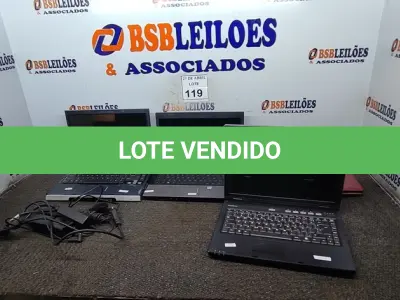 LOTE 119 - 04 NOTEBOOKS MARCAS E MODELOS DIVERSOS. (NO ESTADO) ATENÇÃO! FAZER A VISITAÇÃO ANTES DE ARREMATAR, NÃO SABEMOS SE FUNCIONA. LEILÃO NÃO TEM GARANTIA E NEM DEVOLUÇÃO, SUJEITO A POSSÍVEIS AVARIAS VISÍVEIS/OCULTAS E/OU AUSÊNCIA DE COMPONENTES.