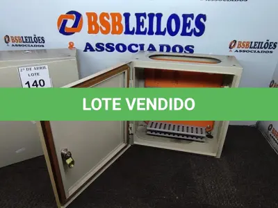 LOTE 140 - 02 QUADROS ELÉTRICOS. (NO ESTADO) ATENÇÃO! FAZER A VISITAÇÃO ANTES DE ARREMATAR, NÃO SABEMOS SE FUNCIONA. LEILÃO NÃO TEM GARANTIA E NEM DEVOLUÇÃO, SUJEITO A POSSÍVEIS AVARIAS VISÍVEIS/OCULTAS E/OU AUSÊNCIA DE COMPONENTES.