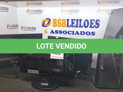LOTE 453 - 04 MONITORES LCD MARCAS E MODELOS DIVERSOS C/AVARIAS. (NO ESTADO) ATENÇÃO! FAZER A VISITAÇÃO ANTES DE ARREMATAR, NÃO SABEMOS SE FUNCIONA. LEILÃO NÃO TEM GARANTIA E NEM DEVOLUÇÃO, SUJEITO A POSSÍVEIS AVARIAS VISÍVEIS/OCULTAS E/OU AUSÊNCIA DE COMPONENTES.