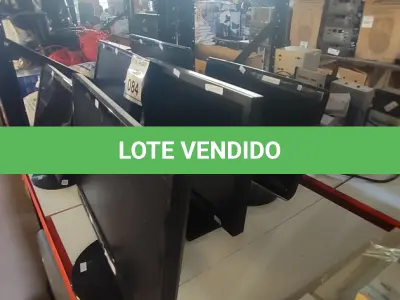 LOTE 084 - 06 MONITORES DIVERSOS. (NO ESTADO) ATENÇÃO! FAZER A VISITAÇÃO ANTES DE ARREMATAR, NÃO SABEMOS SE FUNCIONA. LEILÃO NÃO TEM GARANTIA E NEM DEVOLUÇÃO, SUJEITO A POSSÍVEIS AVARIAS VISÍVEIS/OCULTAS E/OU AUSÊNCIA DE COMPONENTES.