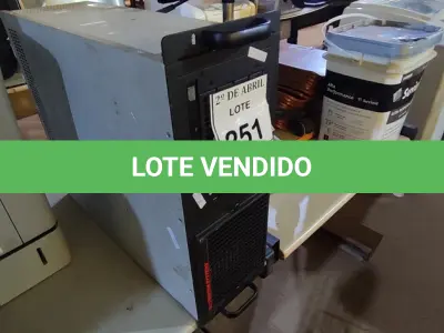 LOTE 251 - 01 SERVIDOR TRENTON SYSTEMS. (NO ESTADO) ATENÇÃO! FAZER A VISITAÇÃO ANTES DE ARREMATAR, NÃO SABEMOS SE FUNCIONA. LEILÃO NÃO TEM GARANTIA E NEM DEVOLUÇÃO, SUJEITO A POSSÍVEIS AVARIAS VISÍVEIS/OCULTAS E/OU AUSÊNCIA DE COMPONENTES. 