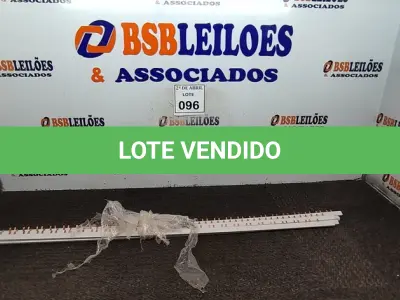 LOTE 096 - 05 BARRAMENTOS EM COBRE PARA QUADRO ELÉTRICO. (NO ESTADO) ATENÇÃO! FAZER A VISITAÇÃO ANTES DE ARREMATAR, NÃO SABEMOS SE FUNCIONA. LEILÃO NÃO TEM GARANTIA E NEM DEVOLUÇÃO, SUJEITO A POSSÍVEIS AVARIAS VISÍVEIS/OCULTAS E/OU AUSÊNCIA DE COMPONENTES.