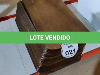LOTE 021 - 20 TÁBUAS. (NO ESTADO) ATENÇÃO! FAZER A VISITAÇÃO ANTES DE ARREMATAR, NÃO SABEMOS SE FUNCIONA. LEILÃO NÃO TEM GARANTIA E NEM DEVOLUÇÃO, SUJEITO A POSSÍVEIS AVARIAS VISÍVEIS/OCULTAS E/OU AUSÊNCIA DE COMPONENTES.