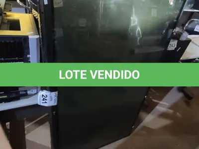 LOTE 241 - 01 TV LG 60”COM AVARIAS. (NO ESTADO) ATENÇÃO! FAZER A VISITAÇÃO ANTES DE ARREMATAR, NÃO SABEMOS SE FUNCIONA. LEILÃO NÃO TEM GARANTIA E NEM DEVOLUÇÃO, SUJEITO A POSSÍVEIS AVARIAS VISÍVEIS/OCULTAS E/OU AUSÊNCIA DE COMPONENTES.
