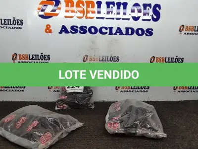 LOTE 224 - 01 LOTE COM APROXIMADAMENTE 30 TORNEIRAS DE JARDIM. (NOVA) (NO ESTADO) ATENÇÃO! FAZER A VISITAÇÃO ANTES DE ARREMATAR, NÃO SABEMOS SE FUNCIONA. LEILÃO NÃO TEM GARANTIA E NEM DEVOLUÇÃO, SUJEITO A POSSÍVEIS AVARIAS VISÍVEIS/OCULTAS E/OU AUSÊNCIA DE COMPONENTES.