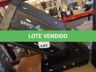 LOTE 143 - 01 CANHÃO DE LUX FAL SKY LINER. (NO ESTADO) ATENÇÃO! FAZER A VISITAÇÃO ANTES DE ARREMATAR, NÃO SABEMOS SE FUNCIONA. LEILÃO NÃO TEM GARANTIA E NEM DEVOLUÇÃO, SUJEITO A POSSÍVEIS AVARIAS VISÍVEIS/OCULTAS E/OU AUSÊNCIA DE COMPONENTES.