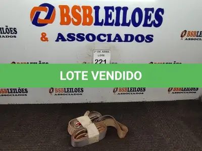 LOTE 221 - 02 CINTAS PARA SEGURANÇA. (NO ESTADO) ATENÇÃO! FAZER A VISITAÇÃO ANTES DE ARREMATAR, NÃO SABEMOS SE FUNCIONA. LEILÃO NÃO TEM GARANTIA E NEM DEVOLUÇÃO, SUJEITO A POSSÍVEIS AVARIAS VISÍVEIS/OCULTAS E/OU AUSÊNCIA DE COMPONENTES.