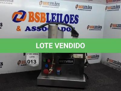 LOTE 013 - 01 RALADOR DE FRIOS METVISA. (NO ESTADO) ATENÇÃO! FAZER A VISITAÇÃO ANTES DE ARREMATAR, NÃO SABEMOS SE FUNCIONA. LEILÃO NÃO TEM GARANTIA E NEM DEVOLUÇÃO, SUJEITO A POSSÍVEIS AVARIAS VISÍVEIS/OCULTAS E/OU AUSÊNCIA DE COMPONENTES.
