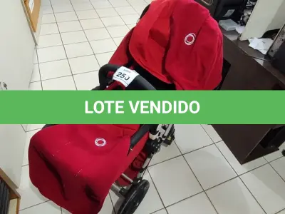 LOTE 250 - 01 CARRINHO DE BEBÊ NA COR VERMELHO.  (NO ESTADO) ATENÇÃO! FAZER A VISITAÇÃO ANTES DE ARREMATAR, NÃO SABEMOS SE FUNCIONA. LEILÃO NÃO TEM GARANTIA E NEM DEVOLUÇÃO, SUJEITO A POSSÍVEIS AVARIAS VISÍVEIS/OCULTAS E/OU AUSÊNCIA DE COMPONENTES.