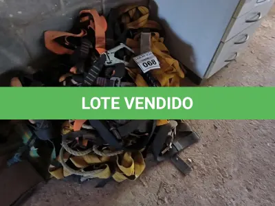 LOTE 068 - 01 LOTE COM CINTOS DE SEGURANÇA PARA OBRA.  (NO ESTADO) ATENÇÃO! FAZER A VISITAÇÃO ANTES DE ARREMATAR, NÃO SABEMOS SE FUNCIONA. LEILÃO NÃO TEM GARANTIA E NEM DEVOLUÇÃO, SUJEITO A POSSÍVEIS AVARIAS VISÍVEIS/OCULTAS E/OU AUSÊNCIA DE COMPONENTES.