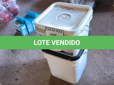 LOTE 054 - 01 LOTE DE PARAFUSOS AUTOBROCANTE PARA TELHADOS (NO ESTADO) ATENÇÃO! FAZER A VISITAÇÃO ANTES DE ARREMATAR, NÃO SABEMOS SE FUNCIONA. LEILÃO NÃO TEM GARANTIA E NEM DEVOLUÇÃO, SUJEITO A POSSÍVEIS AVARIAS VISÍVEIS/OCULTAS E/OU AUSÊNCIA DE COMPONENTES.