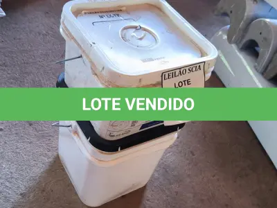 LOTE 054 - 01 LOTE DE PARAFUSOS AUTOBROCANTE PARA TELHADOS (NO ESTADO) ATENÇÃO! FAZER A VISITAÇÃO ANTES DE ARREMATAR, NÃO SABEMOS SE FUNCIONA. LEILÃO NÃO TEM GARANTIA E NEM DEVOLUÇÃO, SUJEITO A POSSÍVEIS AVARIAS VISÍVEIS/OCULTAS E/OU AUSÊNCIA DE COMPONENTES.
