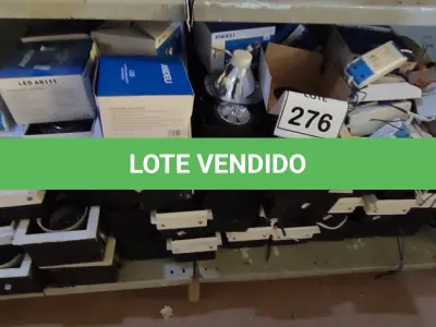 LOTE 276 - 01 LOTE COM LUMINÁRIAS DE EMBUTIR. (NO ESTADO) ATENÇÃO! FAZER A VISITAÇÃO ANTES DE ARREMATAR, NÃO SABEMOS SE FUNCIONA. LEILÃO NÃO TEM GARANTIA E NEM DEVOLUÇÃO, SUJEITO A POSSÍVEIS AVARIAS VISÍVEIS/OCULTAS E/OU AUSÊNCIA DE COMPONENTES.