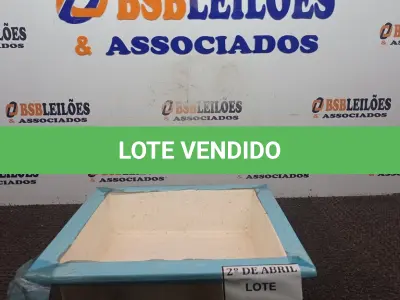 LOTE 281 - 01 NICHO PARA BANHEIRO. (NOVO) (NO ESTADO) ATENÇÃO! FAZER A VISITAÇÃO ANTES DE ARREMATAR, NÃO SABEMOS SE FUNCIONA. LEILÃO NÃO TEM GARANTIA E NEM DEVOLUÇÃO, SUJEITO A POSSÍVEIS AVARIAS VISÍVEIS/OCULTAS E/OU AUSÊNCIA DE COMPONENTES.