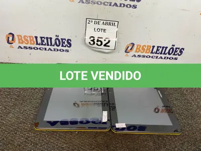 LOTE 352 - 02 TABLET’S POSITIVO. (NO ESTADO) ATENÇÃO! FAZER A VISITAÇÃO ANTES DE ARREMATAR, NÃO SABEMOS SE FUNCIONA. LEILÃO NÃO TEM GARANTIA E NEM DEVOLUÇÃO, SUJEITO A POSSÍVEIS AVARIAS VISÍVEIS/OCULTAS E/OU AUSÊNCIA DE COMPONENTES.
