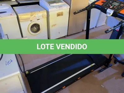 LOTE 429 - 01 ESTEIRA ERGOMÉTRICA ENERGY DREAM FITNESS. (NO ESTADO) ATENÇÃO! FAZER A VISITAÇÃO ANTES DE ARREMATAR, NÃO SABEMOS SE FUNCIONA. LEILÃO NÃO TEM GARANTIA E NEM DEVOLUÇÃO, SUJEITO A POSSÍVEIS AVARIAS VISÍVEIS/OCULTAS E/OU AUSÊNCIA DE COMPONENTES.