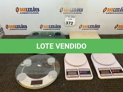 LOTE 372 - 05 BALANÇAS MARCAS E MODELOS DIVERSOS. (NO ESTADO) ATENÇÃO! FAZER A VISITAÇÃO ANTES DE ARREMATAR, NÃO SABEMOS SE FUNCIONA. LEILÃO NÃO TEM GARANTIA E NEM DEVOLUÇÃO, SUJEITO A POSSÍVEIS AVARIAS VISÍVEIS/OCULTAS E/OU AUSÊNCIA DE COMPONENTES.