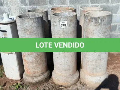 LOTE 073 - 06 MANILHAS EM CONCRETO.  (NO ESTADO) ATENÇÃO! FAZER A VISITAÇÃO ANTES DE ARREMATAR, NÃO SABEMOS SE FUNCIONA. LEILÃO NÃO TEM GARANTIA E NEM DEVOLUÇÃO, SUJEITO A POSSÍVEIS AVARIAS VISÍVEIS/OCULTAS E/OU AUSÊNCIA DE COMPONENTES.