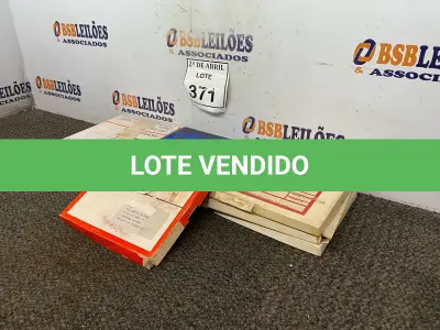 LOTE 371 - 05 FITAS ANTIGAS. (NO ESTADO) ATENÇÃO! FAZER A VISITAÇÃO ANTES DE ARREMATAR, NÃO SABEMOS SE FUNCIONA. LEILÃO NÃO TEM GARANTIA E NEM DEVOLUÇÃO, SUJEITO A POSSÍVEIS AVARIAS VISÍVEIS/OCULTAS E/OU AUSÊNCIA DE COMPONENTES.