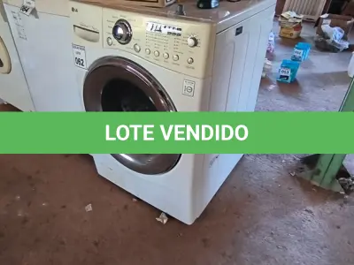 LOTE 062 - 01 MÁQUINA DE LAVAR ROUPAS LG 07 KG 220VOLTS.  (NO ESTADO) ATENÇÃO! FAZER A VISITAÇÃO ANTES DE ARREMATAR, NÃO SABEMOS SE FUNCIONA. LEILÃO NÃO TEM GARANTIA E NEM DEVOLUÇÃO, SUJEITO A POSSÍVEIS AVARIAS VISÍVEIS/OCULTAS E/OU AUSÊNCIA DE COMPONENTES.
