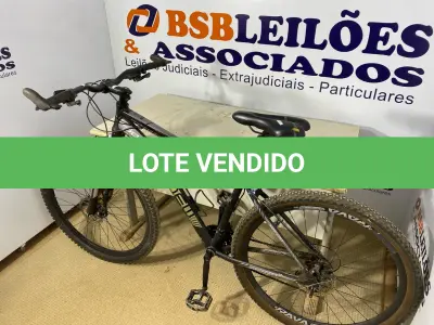 LOTE 531 - 01 BICICLETA ARO 29 GONEW ENDORPHINE 5,3 MTB (NO ESTADO) ATENÇÃO! FAZER A VISITAÇÃO ANTES DE ARREMATAR, NÃO SABEMOS SE FUNCIONA. LEILÃO NÃO TEM GARANTIA E NEM DEVOLUÇÃO, SUJEITO A POSSÍVEIS AVARIAS VISÍVEIS/OCULTAS E/OU AUSÊNCIA DE COMPONENTES.