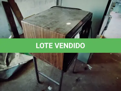 LOTE 103 - 01 FORNO MICRO-ONDAS SANYO. (NO ESTADO) ATENÇÃO! FAZER A VISITAÇÃO ANTES DE ARREMATAR, NÃO SABEMOS SE FUNCIONA. LEILÃO NÃO TEM GARANTIA E NEM DEVOLUÇÃO, SUJEITO A POSSÍVEIS AVARIAS VISÍVEIS/OCULTAS E/OU AUSÊNCIA DE COMPONENTES.