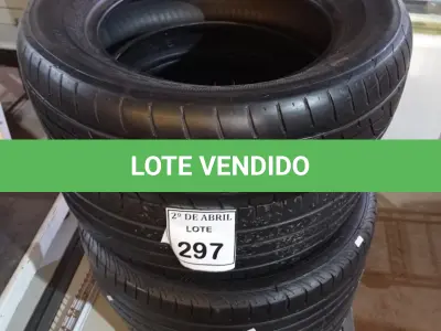 LOTE 297 - 04 PNEUS MEIA VIDA 215/50 ARO 17. (NO ESTADO) ATENÇÃO! FAZER A VISITAÇÃO ANTES DE ARREMATAR, NÃO SABEMOS SE FUNCIONA. LEILÃO NÃO TEM GARANTIA E NEM DEVOLUÇÃO, SUJEITO A POSSÍVEIS AVARIAS VISÍVEIS/OCULTAS E/OU AUSÊNCIA DE COMPONENTES.