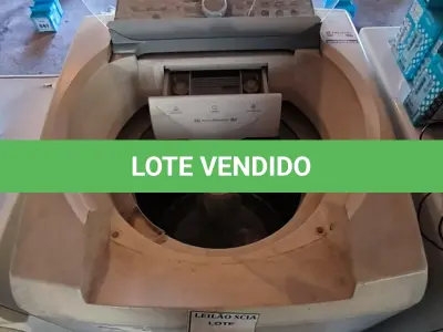 LOTE 064 - 01 MÁQUINA DE LAVAR ROUPAS BRASTEMP 11 KG 220VOLTS.  (NO ESTADO) ATENÇÃO! FAZER A VISITAÇÃO ANTES DE ARREMATAR, NÃO SABEMOS SE FUNCIONA. LEILÃO NÃO TEM GARANTIA E NEM DEVOLUÇÃO, SUJEITO A POSSÍVEIS AVARIAS VISÍVEIS/OCULTAS E/OU AUSÊNCIA DE COMPONENTES.