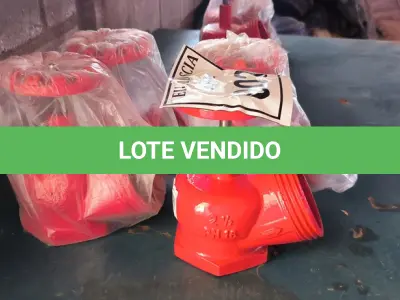 LOTE 002 - 04 VÁLVULAS ANGULAR PARA HIDRANTE.  (NO ESTADO) ATENÇÃO! FAZER A VISITAÇÃO ANTES DE ARREMATAR, NÃO SABEMOS SE FUNCIONA. LEILÃO NÃO TEM GARANTIA E NEM DEVOLUÇÃO, SUJEITO A POSSÍVEIS AVARIAS VISÍVEIS/OCULTAS E/OU AUSÊNCIA DE COMPONENTES.