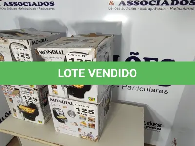 LOTE 125 - 04 - FRITADEIRAS SEM ÓLEO AIR FRYER 5LITROS, MONDIAL 110V (NO ESTADO, NÃO SABEMOS SE FUNCIONA. LEILÃO NÃO TEM GARANTIA E NEM DEVOLUÇÃO, SUJEITO A POSSÍVEIS AVARIAS VISÍVEIS/OCULTAS E/OU AUSÊNCIA DE COMPONENTES)