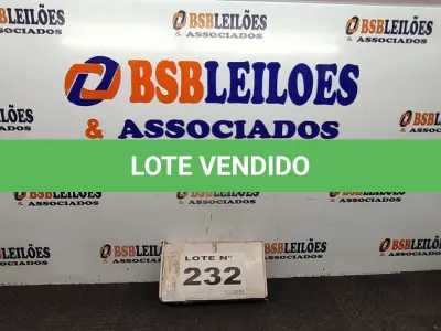 LOTE 232 - 01 - CARREGADOR DE BATERIA XLR PF2405 DE 24 VOLTS E 5,0 AMPERES PARA CADEIRAS ELÉTRICAS (NO ESTADO, NÃO SABEMOS SE FUNCIONA. LEILÃO NÃO TEM GARANTIA E NEM DEVOLUÇÃO, SUJEITO A POSSÍVEIS AVARIAS VISÍVEIS/OCULTAS E/OU AUSÊNCIA DE COMPONENTES)