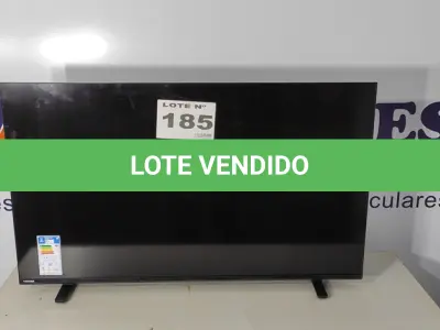 LOTE 185 - 01 - SMART TV LED 43" TOSHIBA FULL HD TB017M 43V35LS (NO ESTADO, NÃO SABEMOS SE FUNCIONA. LEILÃO NÃO TEM GARANTIA E NEM DEVOLUÇÃO, SUJEITO A POSSÍVEIS AVARIAS VISÍVEIS/OCULTAS E/OU AUSÊNCIA DE COMPONENTES)