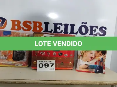 LOTE 097 - 03 - MULTIPROCESSADOR PHILIPS WALITA 110V (NO ESTADO, NÃO SABEMOS SE FUNCIONA. LEILÃO NÃO TEM GARANTIA E NEM DEVOLUÇÃO, SUJEITO A POSSÍVEIS AVARIAS VISÍVEIS/OCULTAS E/OU AUSÊNCIA DE COMPONENTES)