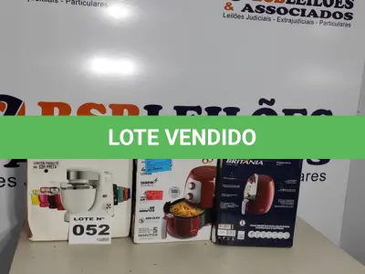 LOTE 052 - 03 – ELETRODOMÉSTICOS 110V DIVERSOS (NO ESTADO, NÃO SABEMOS SE FUNCIONA. LEILÃO NÃO TEM GARANTIA E NEM DEVOLUÇÃO, SUJEITO A POSSÍVEIS AVARIAS VISÍVEIS/OCULTAS E/OU AUSÊNCIA DE COMPONENTES)