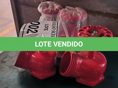 LOTE 002 - 04 VÁLVULAS ANGULAR PARA HIDRANTE.  (NO ESTADO) ATENÇÃO! FAZER A VISITAÇÃO ANTES DE ARREMATAR, NÃO SABEMOS SE FUNCIONA. LEILÃO NÃO TEM GARANTIA E NEM DEVOLUÇÃO, SUJEITO A POSSÍVEIS AVARIAS VISÍVEIS/OCULTAS E/OU AUSÊNCIA DE COMPONENTES.