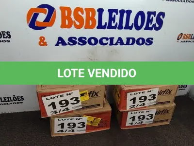 LOTE 193 - 04 - CAIXAS DE GRAMPO PARA GRAMPEADOR 14/38 CX 15.640 UNIDADES - AIRFIX (NO ESTADO, NÃO SABEMOS SE FUNCIONA. LEILÃO NÃO TEM GARANTIA E NEM DEVOLUÇÃO, SUJEITO A POSSÍVEIS AVARIAS VISÍVEIS/OCULTAS E/OU AUSÊNCIA DE COMPONENTES)