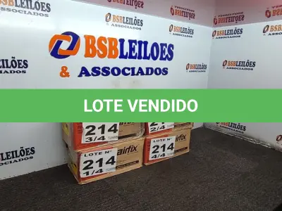 LOTE 214 - 04 - CAIXAS DE GRAMPO PARA GRAMPEADOR 14/38 CX 15.640 UNIDADES - AIRFIX (NO ESTADO, NÃO SABEMOS SE FUNCIONA. LEILÃO NÃO TEM GARANTIA E NEM DEVOLUÇÃO, SUJEITO A POSSÍVEIS AVARIAS VISÍVEIS/OCULTAS E/OU AUSÊNCIA DE COMPONENTES)