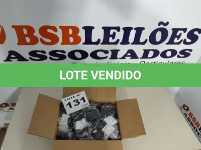 LOTE 131 - 01 LOTE C/ ACESSÓRIOS PARA ESQUADRIAS DE ALUMÍNIO (NO ESTADO, NÃO SABEMOS SE FUNCIONA. LEILÃO NÃO TEM GARANTIA E NEM DEVOLUÇÃO, SUJEITO A POSSÍVEIS AVARIAS VISÍVEIS/OCULTAS E/OU AUSÊNCIA DE COMPONENTES)