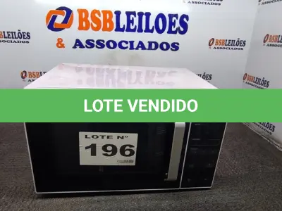 LOTE 196 - 01 - FORNO MICRO-ONDAS 35L BRANCO E PRETO MIDEA 220V MXSA35P2 (NO ESTADO, NÃO SABEMOS SE FUNCIONA. LEILÃO NÃO TEM GARANTIA E NEM DEVOLUÇÃO, SUJEITO A POSSÍVEIS AVARIAS VISÍVEIS/OCULTAS E/OU AUSÊNCIA DE COMPONENTES)