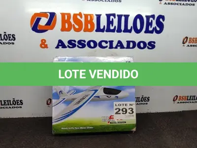 LOTE 293 - 01 - AVIÃO CONTROLE REMOTO THE MINATOR 2.4G (NO ESTADO, NÃO SABEMOS SE FUNCIONA. LEILÃO NÃO TEM GARANTIA E NEM DEVOLUÇÃO, SUJEITO A POSSÍVEIS AVARIAS VISÍVEIS/OCULTAS E/OU AUSÊNCIA DE COMPONENTES)