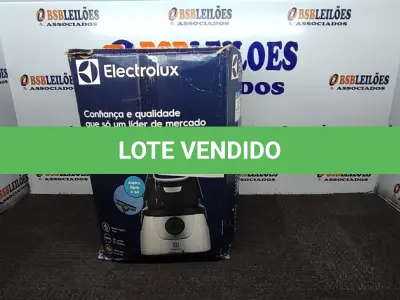 LOTE 178 - 01 - ASPIRADOR ÁGUA PÓ ELECTROLUX 110V (NO ESTADO, NÃO SABEMOS SE FUNCIONA. LEILÃO NÃO TEM GARANTIA E NEM DEVOLUÇÃO, SUJEITO A POSSÍVEIS AVARIAS VISÍVEIS/OCULTAS E/OU AUSÊNCIA DE COMPONENTES)