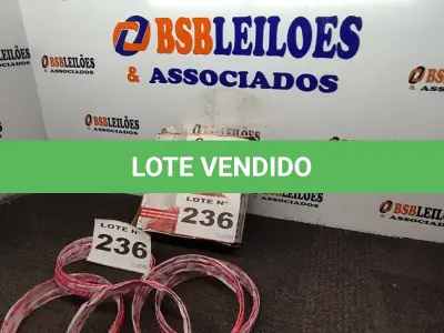 LOTE 236 - 05 - LÂMINAS DE SERRA FITA P/ CARNE AÇOUGUE STARRETT (NO ESTADO, NÃO SABEMOS SE FUNCIONA. LEILÃO NÃO TEM GARANTIA E NEM DEVOLUÇÃO, SUJEITO A POSSÍVEIS AVARIAS VISÍVEIS/OCULTAS E/OU AUSÊNCIA DE COMPONENTES)