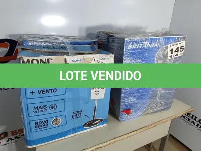 LOTE 145 - 04 - VENTILADORES DIVERSOS 110V (NO ESTADO, NÃO SABEMOS SE FUNCIONA. LEILÃO NÃO TEM GARANTIA E NEM DEVOLUÇÃO, SUJEITO A POSSÍVEIS AVARIAS VISÍVEIS/OCULTAS E/OU AUSÊNCIA DE COMPONENTES)