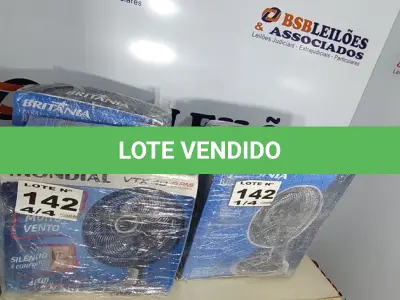 LOTE 142 - 04 - VENTILADORES DIVERSOS 110V (NO ESTADO, NÃO SABEMOS SE FUNCIONA. LEILÃO NÃO TEM GARANTIA E NEM DEVOLUÇÃO, SUJEITO A POSSÍVEIS AVARIAS VISÍVEIS/OCULTAS E/OU AUSÊNCIA DE COMPONENTES)