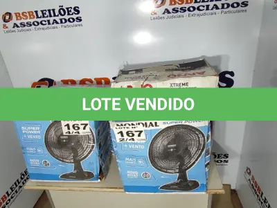 LOTE 167 - 04 - VENTILADORES DIVERSOS 110V (NO ESTADO, NÃO SABEMOS SE FUNCIONA. LEILÃO NÃO TEM GARANTIA E NEM DEVOLUÇÃO, SUJEITO A POSSÍVEIS AVARIAS VISÍVEIS/OCULTAS E/OU AUSÊNCIA DE COMPONENTES)