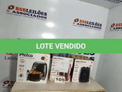 LOTE 105 - 03 - FRITADEIRAS SEM ÓLEO AIR FRYER 110V (NO ESTADO, NÃO SABEMOS SE FUNCIONA. LEILÃO NÃO TEM GARANTIA E NEM DEVOLUÇÃO, SUJEITO A POSSÍVEIS AVARIAS VISÍVEIS/OCULTAS E/OU AUSÊNCIA DE COMPONENTES)