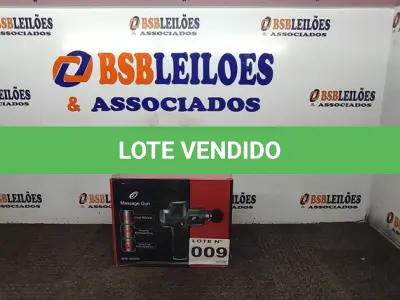 LOTE 009 - 01 - MASSAGEADOR MUSCULAR PROFISSIONAL DE 30 VELOCIDADES MASSAGE GUN MW-2650D - BIVOLT (NO ESTADO, NÃO SABEMOS SE FUNCIONA. LEILÃO NÃO TEM GARANTIA E NEM DEVOLUÇÃO, SUJEITO A POSSÍVEIS AVARIAS VISÍVEIS/OCULTAS E/OU AUSÊNCIA DE COMPONENTES)