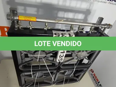 LOTE 135 - 01 - FOGÃO INDUSTRIAL 4 BOCAS COM PÉ M14 METALMAQ (NO ESTADO, NÃO SABEMOS SE FUNCIONA. LEILÃO NÃO TEM GARANTIA E NEM DEVOLUÇÃO, SUJEITO A POSSÍVEIS AVARIAS VISÍVEIS/OCULTAS E/OU AUSÊNCIA DE COMPONENTES)