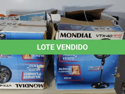 LOTE 257 - 04 - VENTILADORES DIVERSOS 110V (NO ESTADO, NÃO SABEMOS SE FUNCIONA. LEILÃO NÃO TEM GARANTIA E NEM DEVOLUÇÃO, SUJEITO A POSSÍVEIS AVARIAS VISÍVEIS/OCULTAS E/OU AUSÊNCIA DE COMPONENTES)